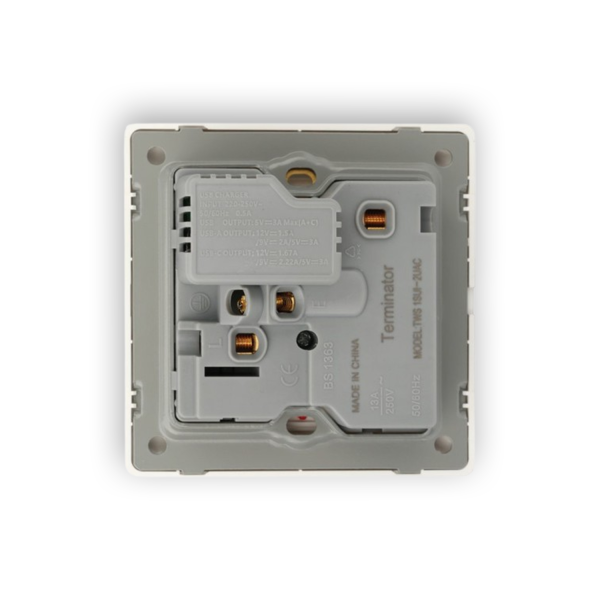 Wall Plate With Universal Socket